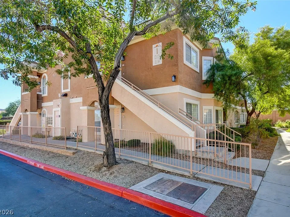 830 Carnegie St #121
