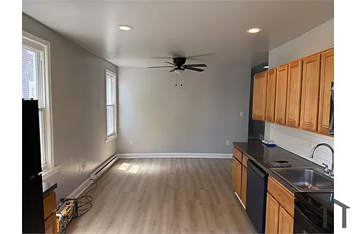 1657 Haworth St #2 Photo 1