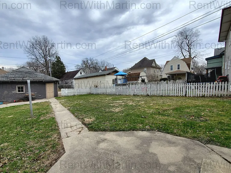 313 Denver St — Photo 19