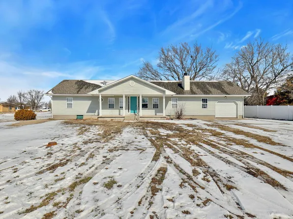 200 Michelle Ave, Walton, KS 67151