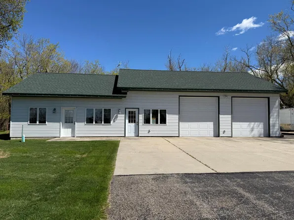 7893 E Lake Carlos Dr NE, Carlos, MN 56319