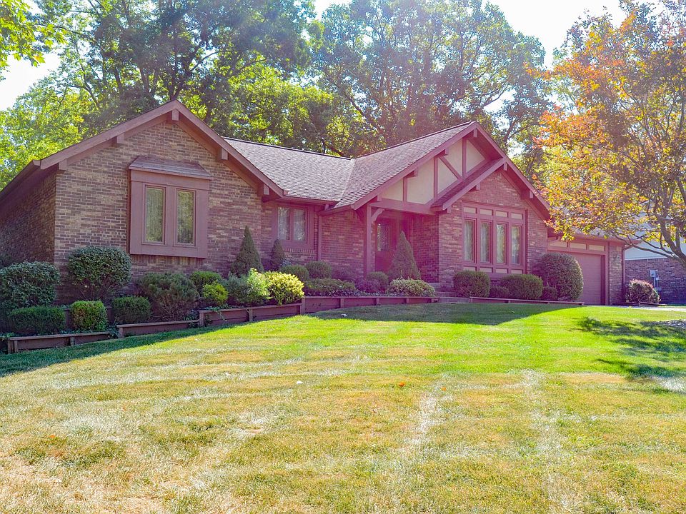 1st image of 285 Lawnwood Dr