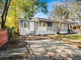 1609 Oriental St, Bonham, TX 75418