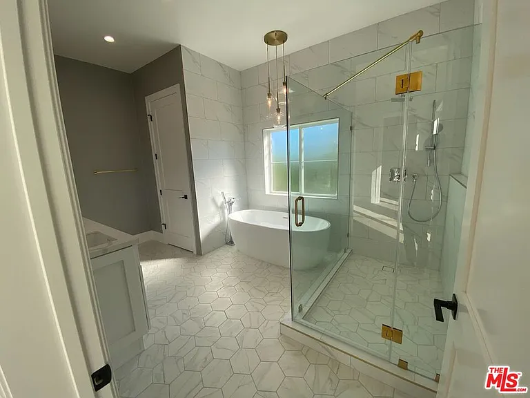 5015 Redwillow Ln — Photo 14
