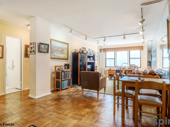 220 East 54th Street 6A image 1 of 12