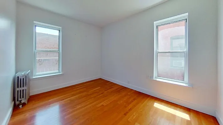 Rented by Bond New York | media 21