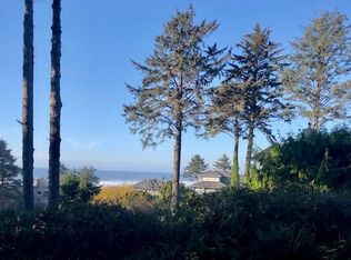 125 W Bay Point Rd, Gleneden Beach, OR 97388