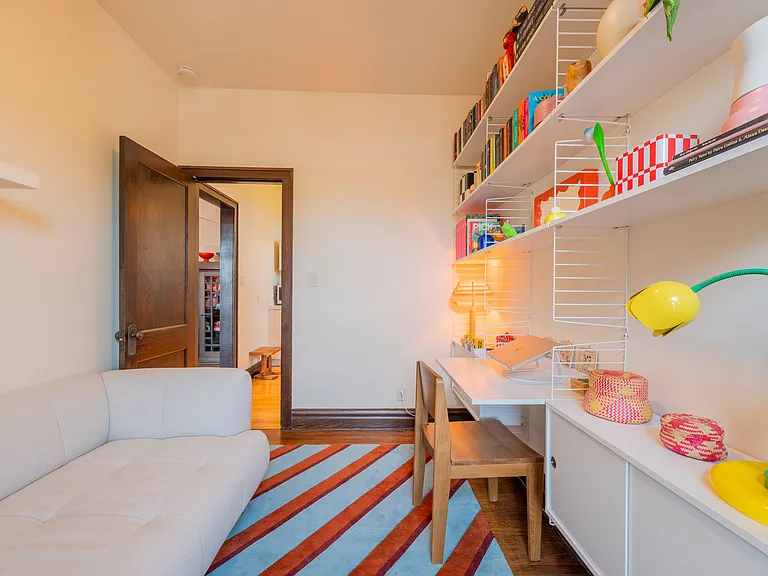 2548 W Logan Blvd #1 — Photo 9