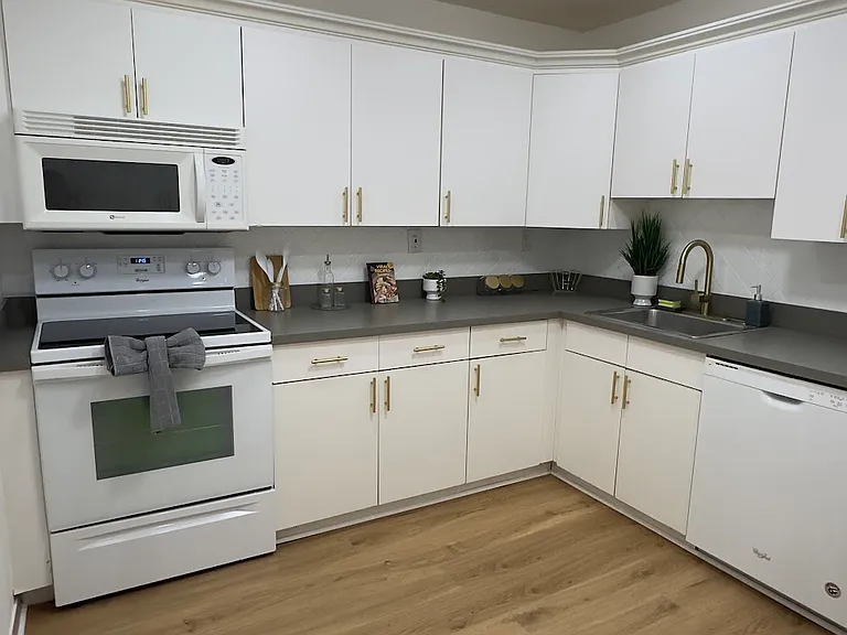 8280 SW 24th St #731 — Photo 5