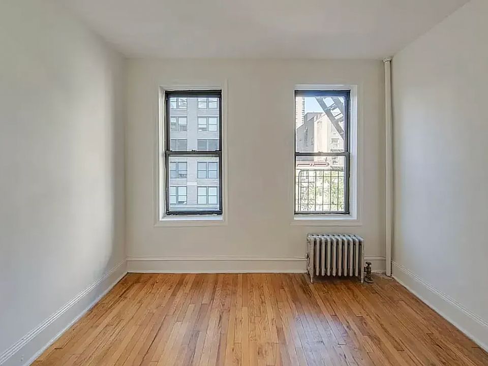 1st image of 320 E 34th St APT 6D