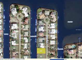 2190 Palm Tree Dr, Punta Gorda, FL 33950