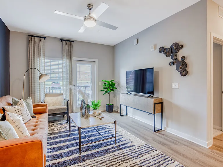 Murphy s Farm Apartments — Photo 12