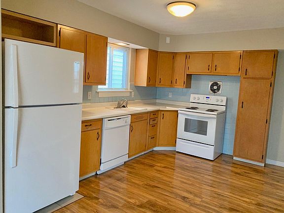 4th image of 32 Tamma Ln