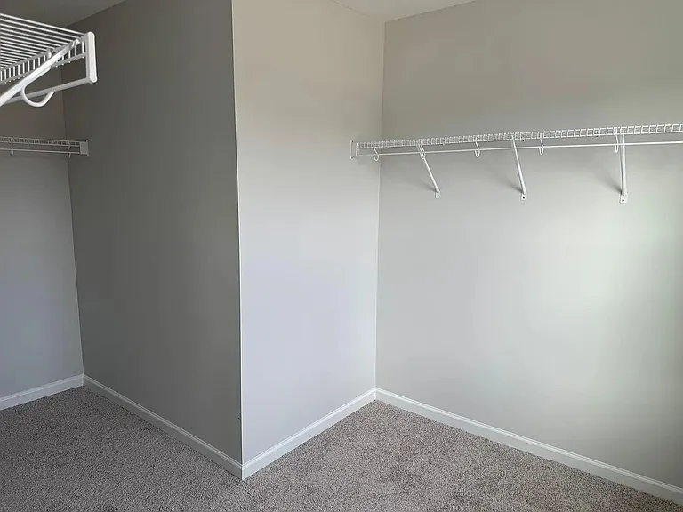 5114 Cambrey Dr — Photo 4