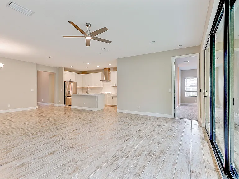 4000 Burdick Loop — Photo 15