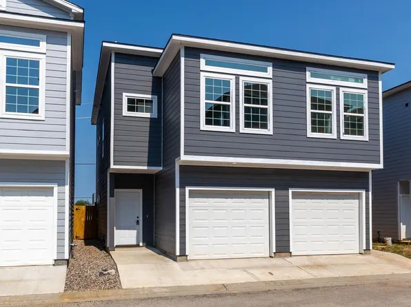 18844 Elegance Ave, Spring, TX 77379