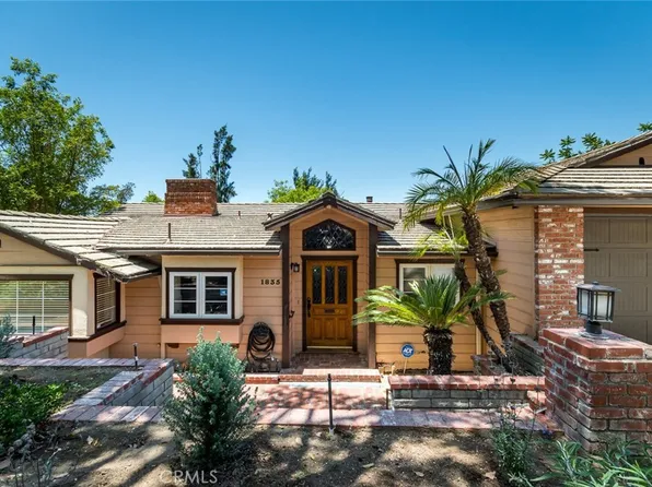 1835 Las Flores Dr, Glendale, CA 91207