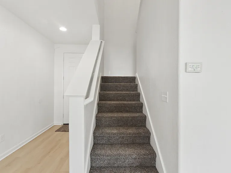 8897 Robbins Rd — Photo 7