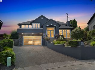 15900 SW Breccia Dr, Beaverton, OR 97007