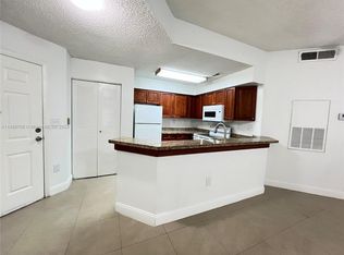 2445 SW 18th Ter APT 916, Fort Lauderdale, FL 33315