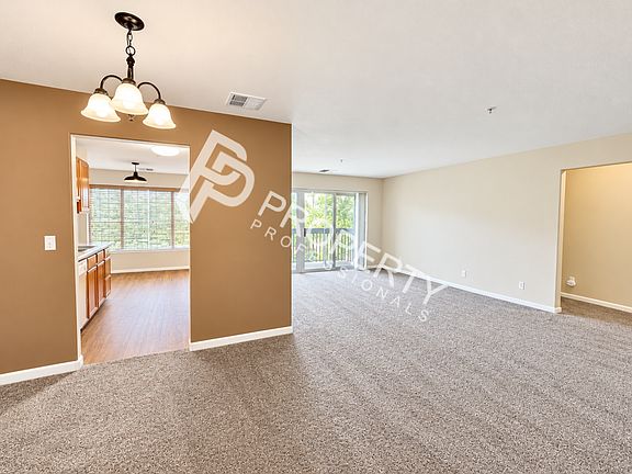 2nd image of 796 Castle Valley Blvd APT E