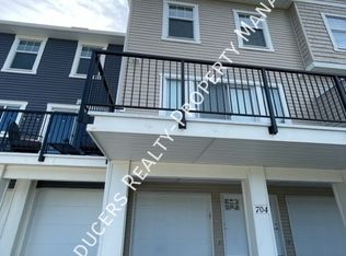 32789 Burton Ave #704, Mission, BC V4S0C9