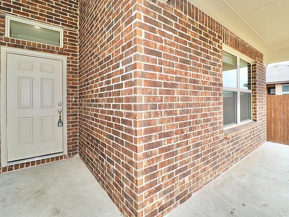 3rd image of 4207 Cordata Dr