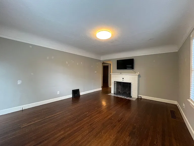 1723 NE 60th Ave — Photo 17