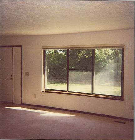 2nd image of 2153 Woodleaf St