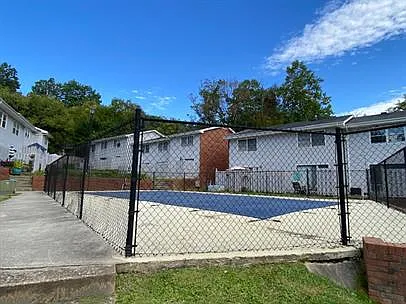 201 Southway Garden Rd — Photo 17