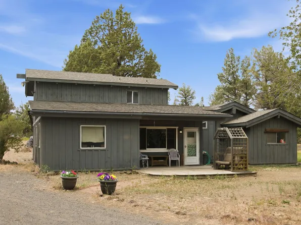 67325 Fryrear Rd, Bend, OR 97703