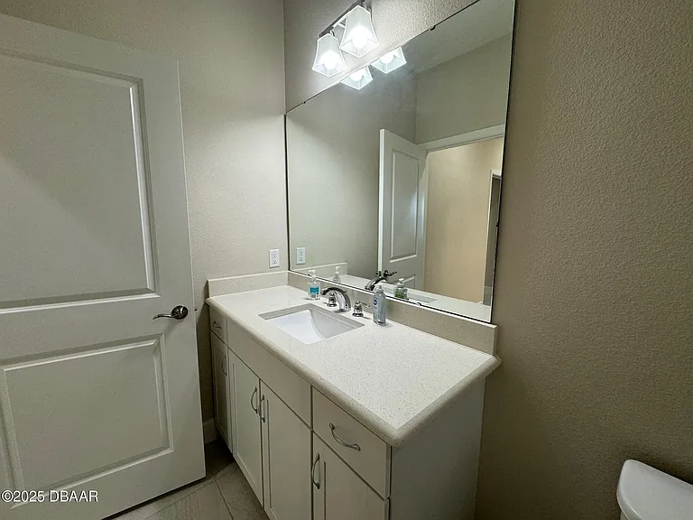 1016 Sea Shell Ct — Photo 13