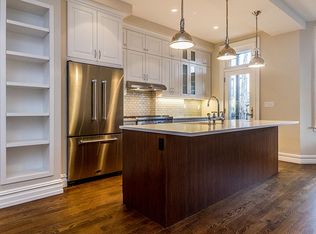 6058 68th Rd, Ridgewood, NY 11385