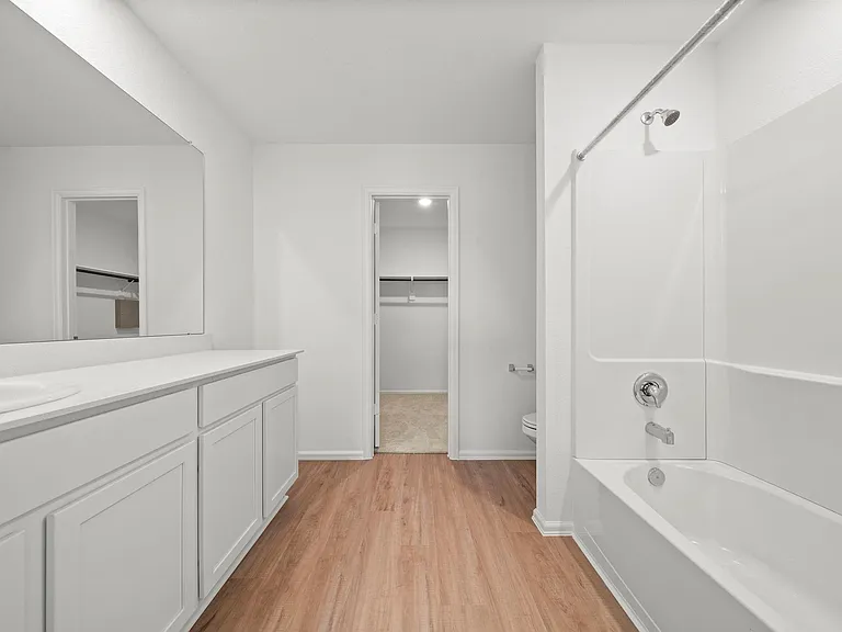 1524 Twilight Green Dr — Photo 11