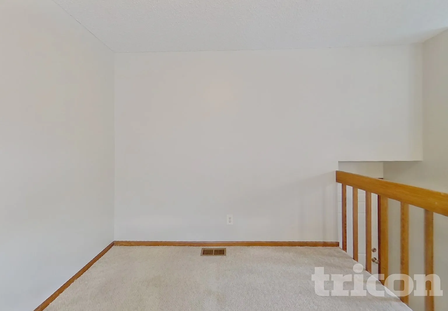 2812 Deliverance Dr Colorado Springs CO — Photo 3