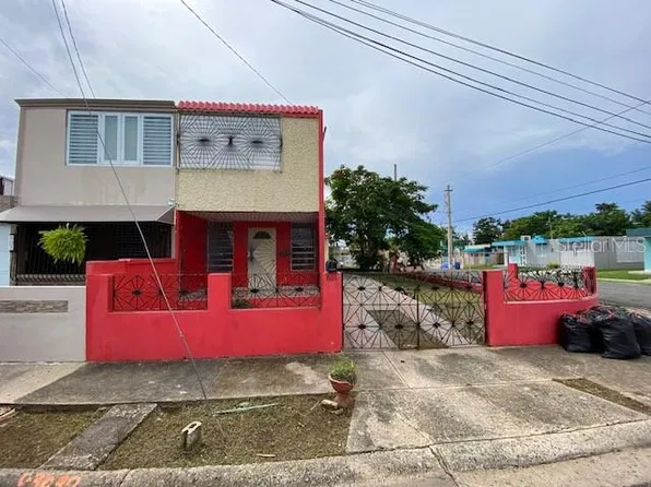 7 (801) PISCIS (F-13-A) VILLAS DEL OESTE #801 (F-13-A), MAYAGUEZ, PR 00680
