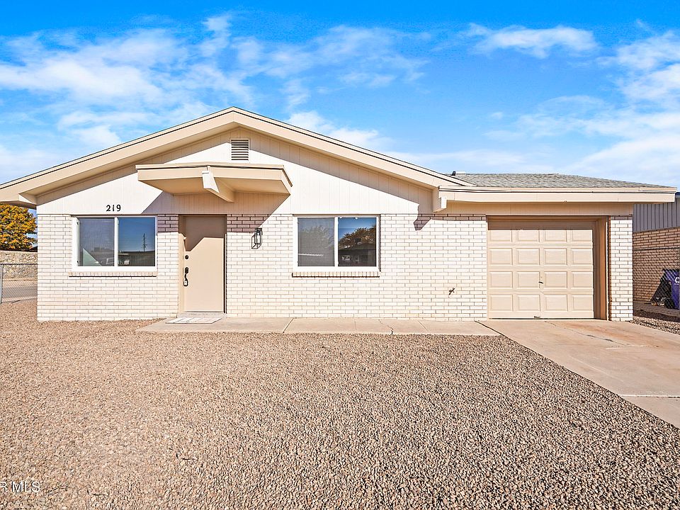 1st image of 219 Caribe Cir