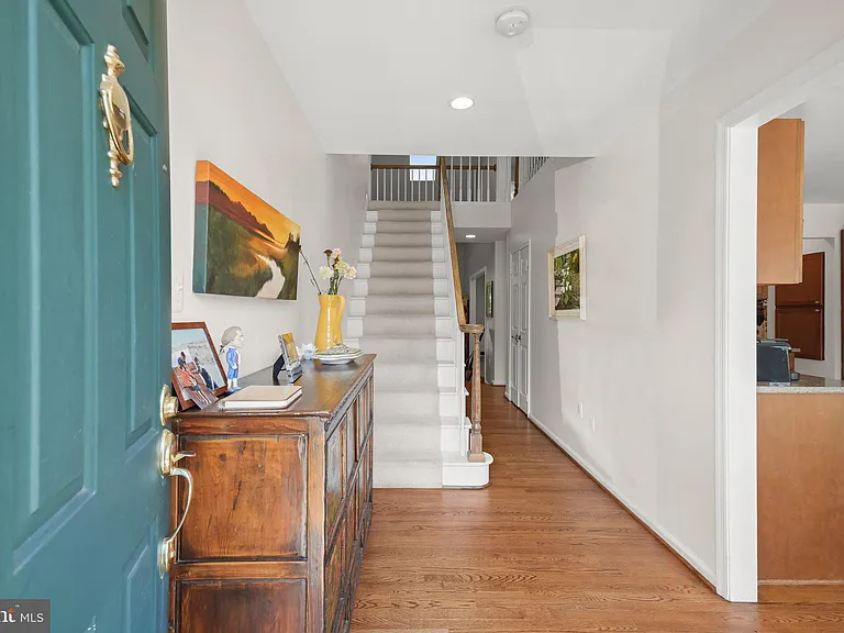 12121 Gatewater Dr — Photo 3