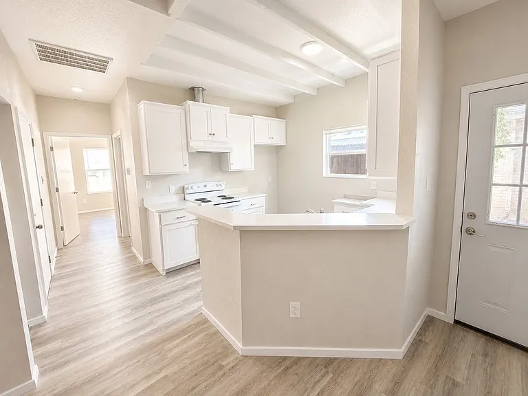221 San Angelo Ave #A — Photo 3