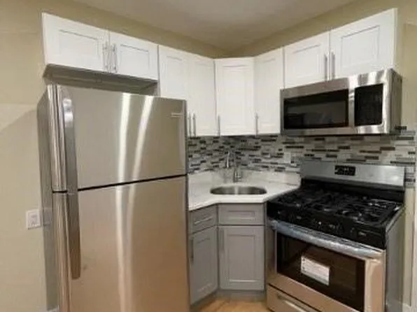 801 Logan Street image 9 of 16