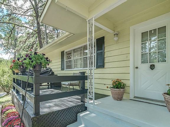 3rd image of 20 Grisham Cir