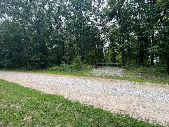 266 Bridle Trail Dr, Robertsville, MO 63072