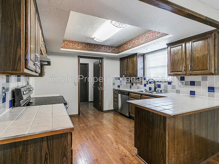 3837 Sunward Cir — Photo 8