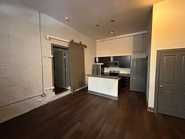 1100 Hull Street Apartments