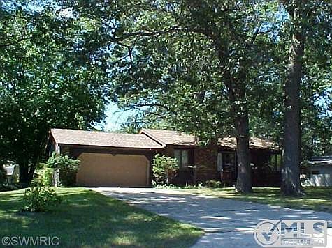 1st image of 2775 Patricia Dr