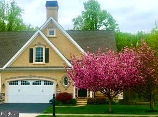 272 Carlow Dr, Wilmington, DE 19808