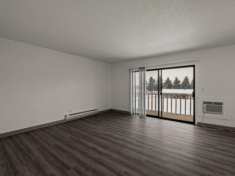 2x1 Living Room