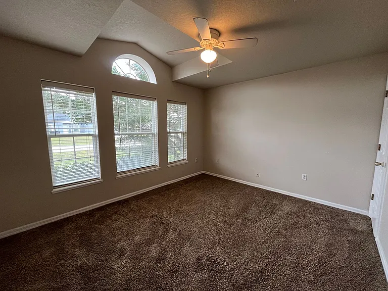 459 Rio Grande Ln — Photo 24