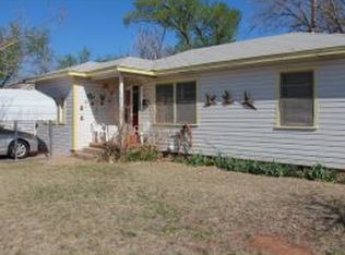 823 Hickory St, Altus, OK 73521