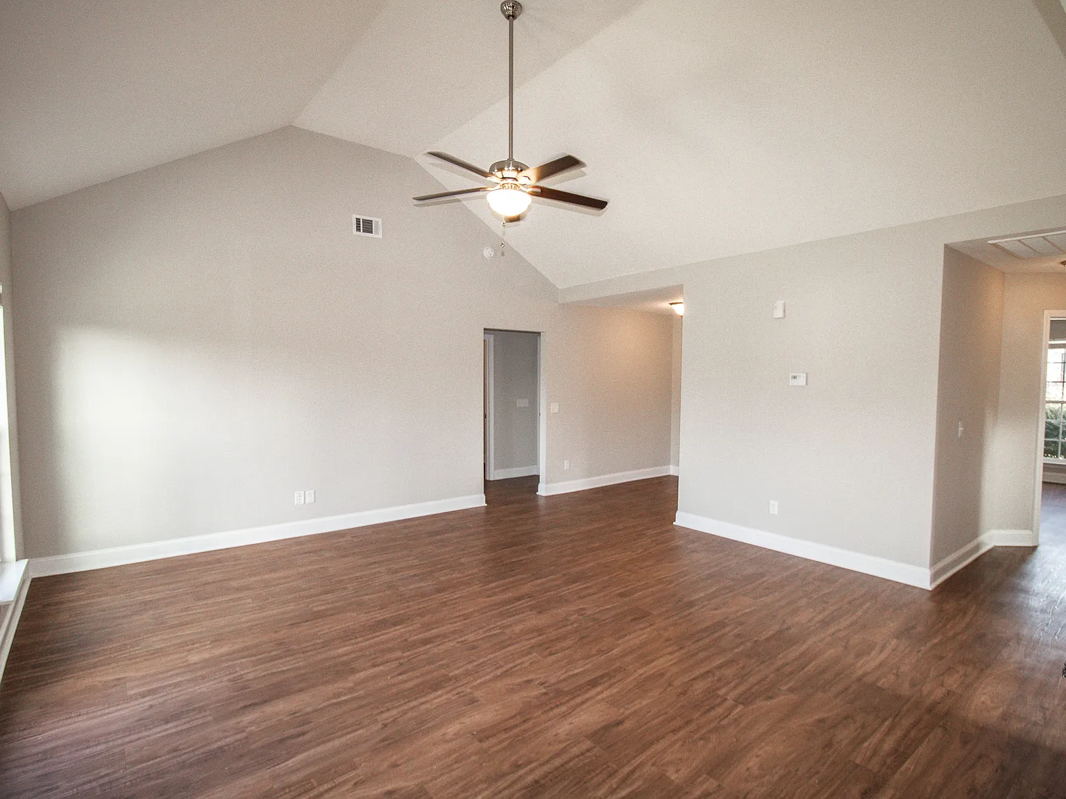 6006 Virginia Pine Avenue - 1 — Photo 2